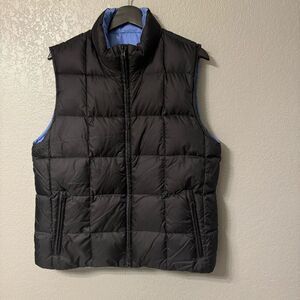 Land’s End Women’s Down Reversible Puffer Vest Black and Blue Size 8/10